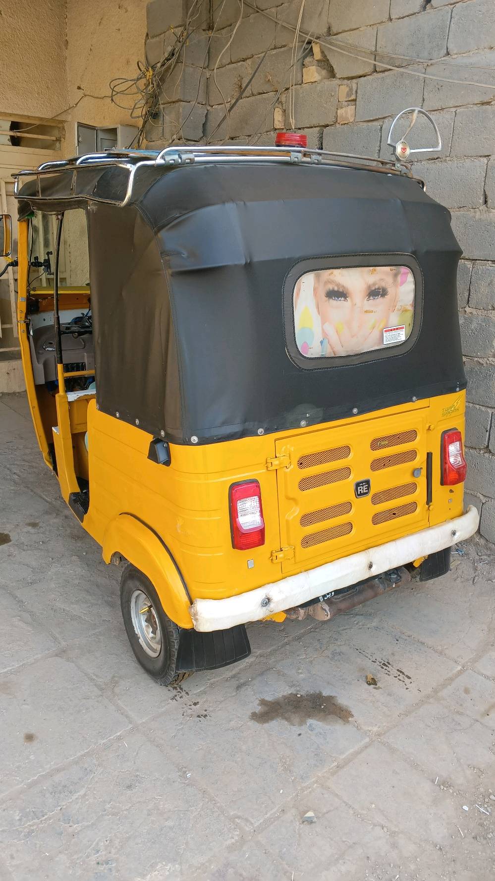 تكتك للبيع موديل 19 رقم بغداد  مكان بابل سعر ثابت مكتوب فوك  متواجد وتساب 