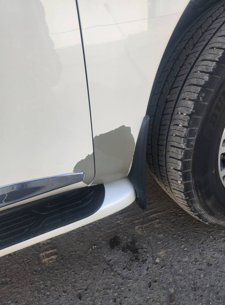 نيسان بترول بلاتينيوم ٢٠١٤ ماشية ١١٧ الف كيلو قابل للزيادة سيارة نظيفة وعلى ايدي سعرها ٢٩٠ ورقة بيها مجال قليل اتصل على *********** المدائن, بابل
