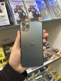 آيفون ١١ برو ماكس • شاشة مبدلة • بطارية ٧٦٪