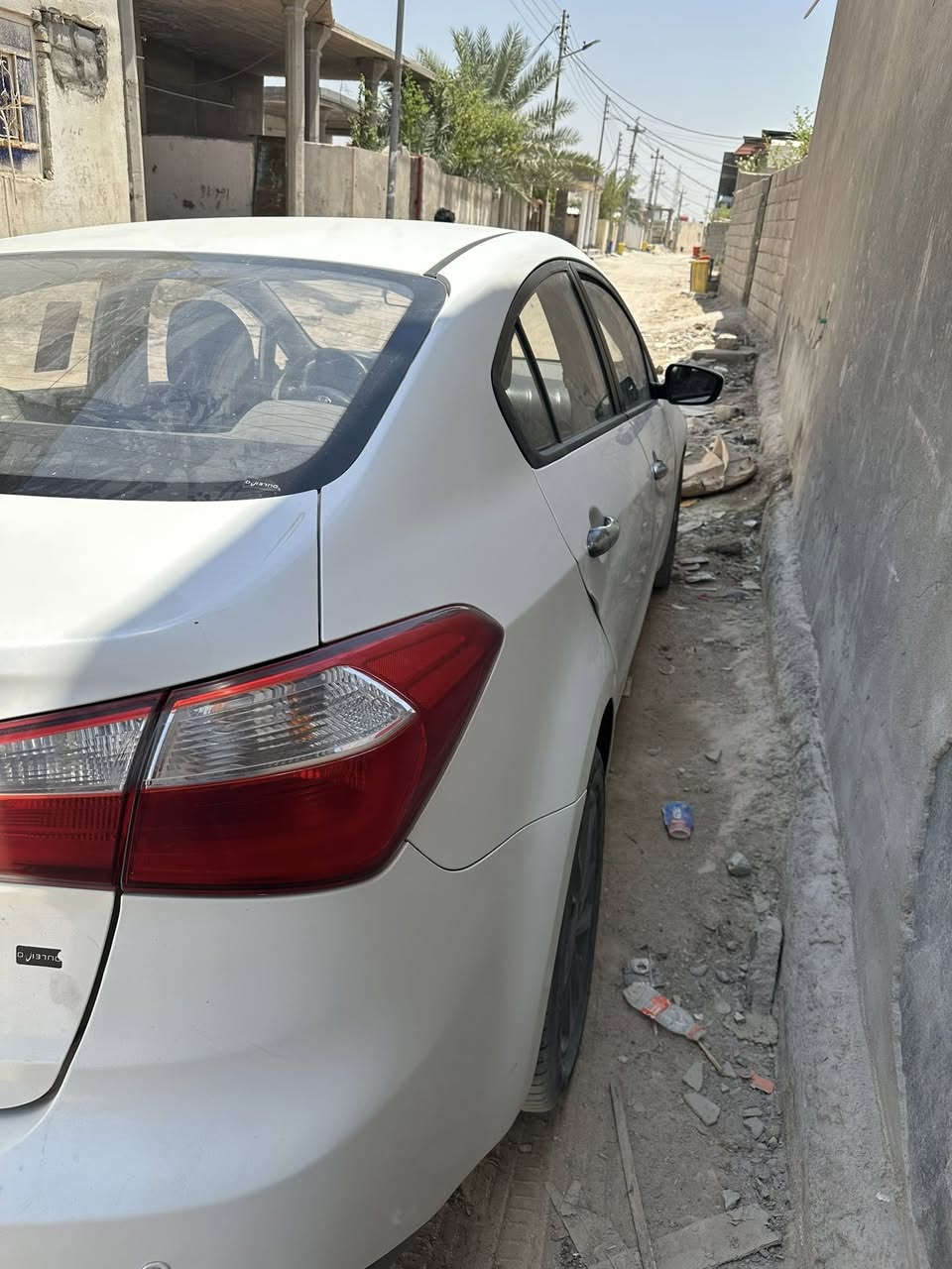 سيراتو مديل 2015
دوش 1600 ماشية 190 الف

رقم بصرة 

سيارة بيها مدكر شبرين ودحچات 

كير محرك مكفول 

تبريد ثلج 

سعر 118 

مكاني البصرة ***********
