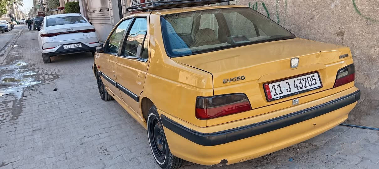 بيجور بارص موديل ١٥ سياره مبدل بيها باب السايق مدوشمه كامل ونظيفه مكان السياره بغداد الحريه مكينه لا تبخبر ولا تنقيص
***********
السعر ٣٥
