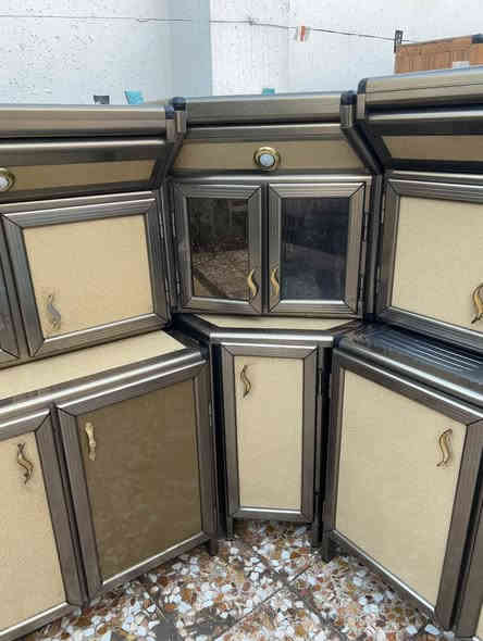 كاونتر6قطع نضيف جدا مابي يي ضرر العنوان بغداد الدورة الطعمه الشراي يتصل***********
