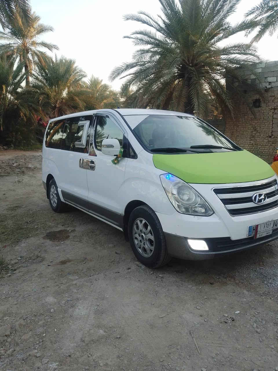 سلام عليكم ستاركس لبيع موديل 13 سياره كفاله عامه شرط سونار سونار مرفق  محرك جديد لا بخار ولا تنقيص تخم تاير تبريد تدفئه شقال رقم واسط مصفره خط بحث وقرامات مكان واسط العزيزيه 
رقم موبايل *********** تصل وبيك خير ودللل
