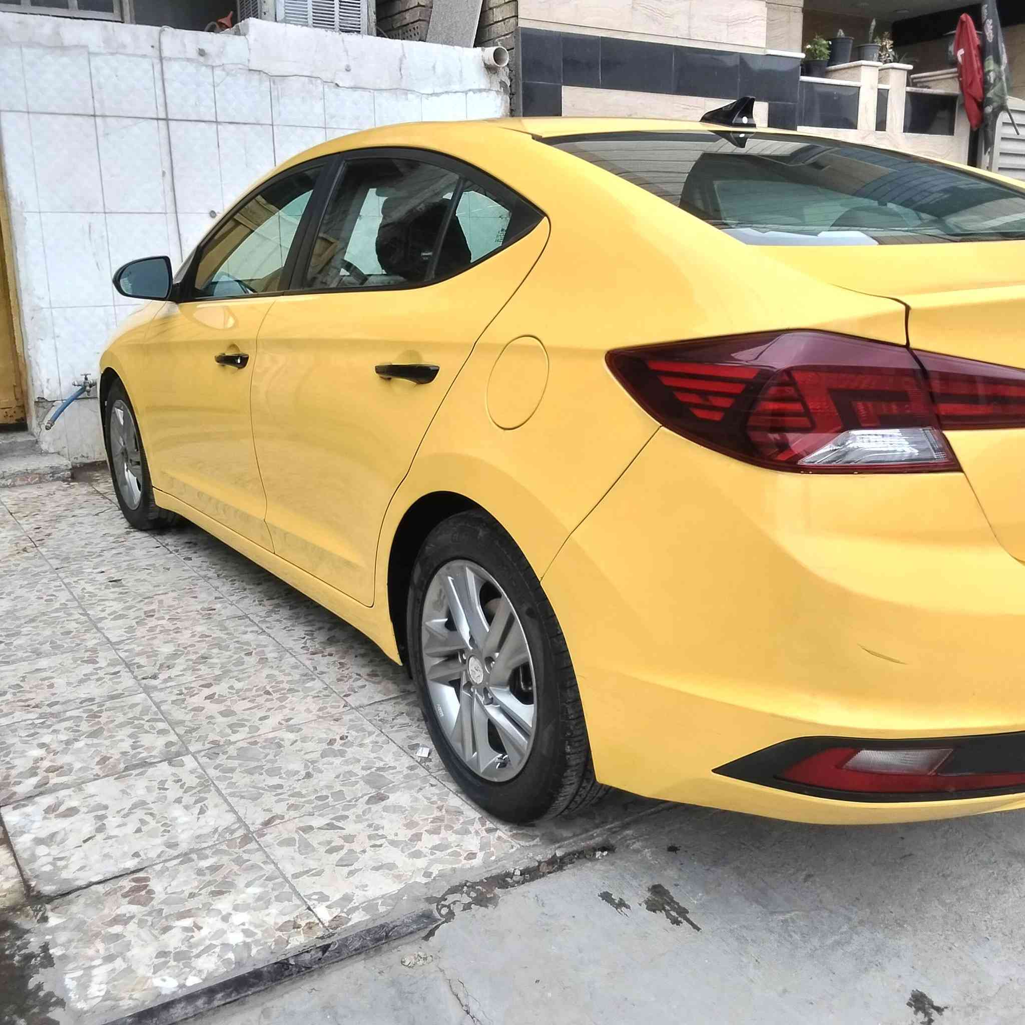 سلامو عليكم النتره مديل 20 فول مكان بغداد مدينت الصدر صور الحادث بل منشور رقمي ***********)ماشيه 90
