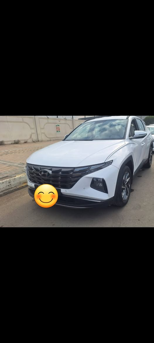 السلام عليكم اخوان
توسان ٢٠٢٤ ..فول مواصفات عدا الفتحة ..مكفولة من كلشي من الشخط...ماشية ٤٠ الف ..بأسمي تحويل مباشر رقم بغداد .. مكاني بغداد /مشتل واتساب فقط *********** 
نهايتها( ٢١٣ )ورقة
