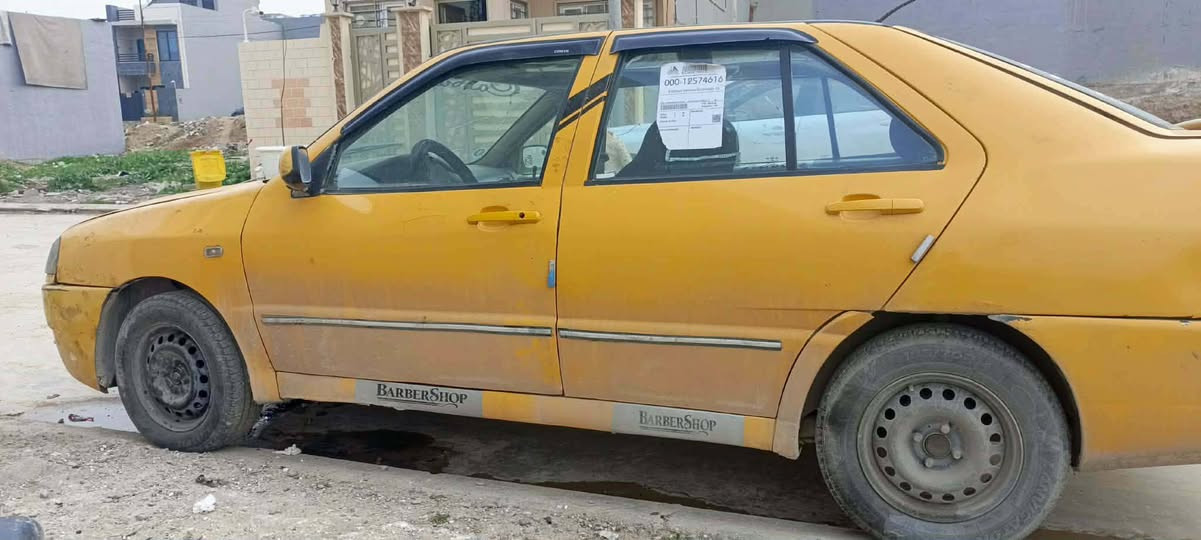 كوين. 2008 هيئة 500 الف 
شرط التحويل 
ضرر باب السائق فقط وبيه طخة خفيفة بالصندوق 
سعرها 22 وبيها مجال قليل 
***********
***********
