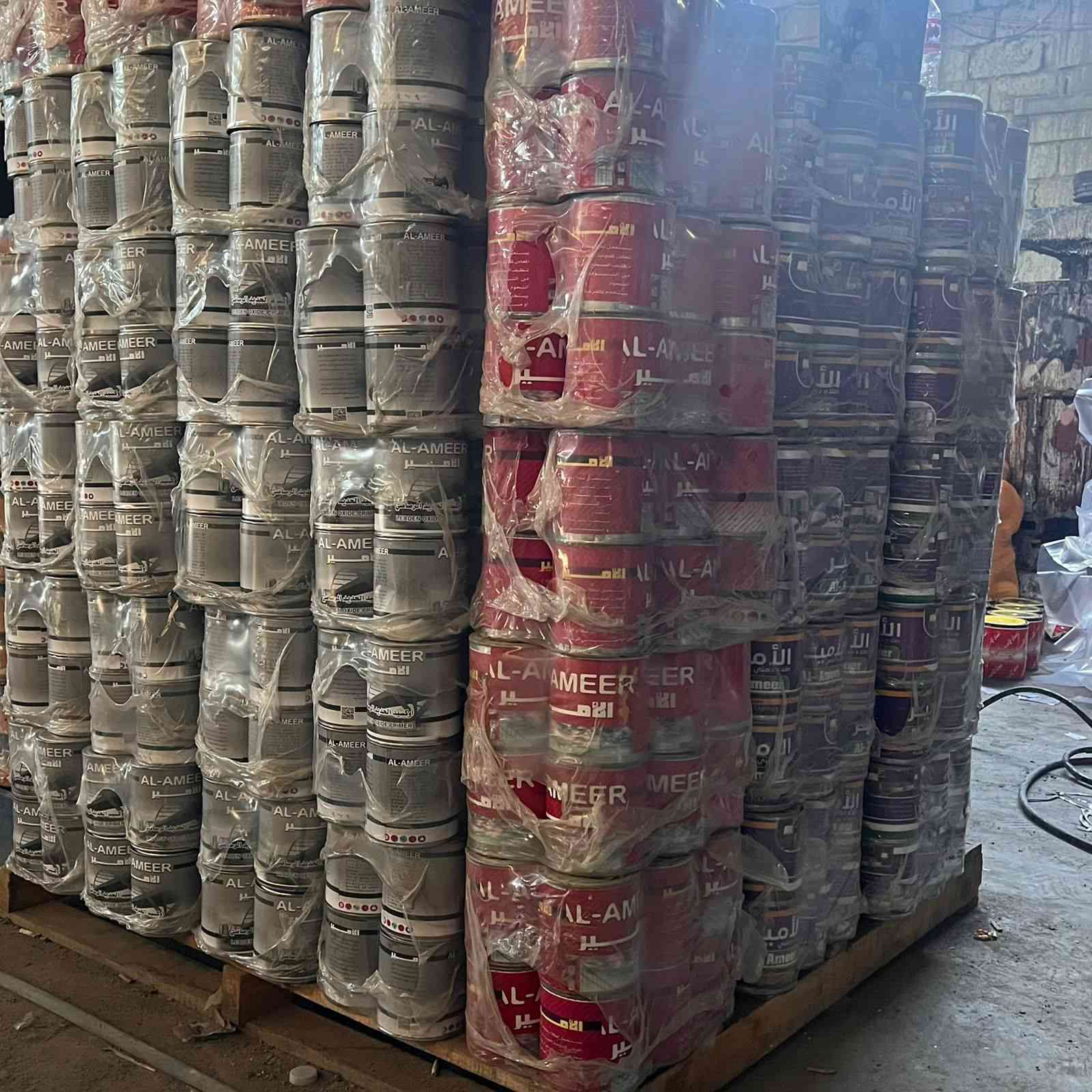 معمل الصباغ الامير
يوجد جميع الصباغ بوية #وبنتلايت قتصادي #وبسعار مناسبة موجود واحد كيلو جميع اللوان سعر السيت 20الف واصل 
واحد التر اساس احمر او رصاصي سعر السيت 18الف
كلن جميع اللوان سعر السيت 26 
كلن اكسيد اساس احمر و رصااصي سعر السيت 18 الف  
بنتلايت قتصادي سعر السطل 11 الف مكان المعمل ابغداد العبيدي الصناعية التصال ***********
