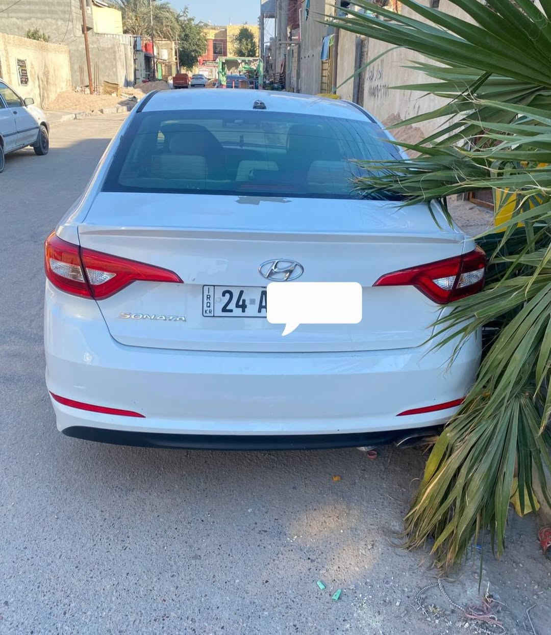 للبيع هونداي سوناتا مديل 2017 لون أبيض وارد امريكي حادثه جاملغ امامي رقم دهوك دولي الجديد سياره جاهزه تبريد حداديه السعر 115 ورقه وبيه مجال بسيط الشراي يتصل مكانه البصره *********** .
