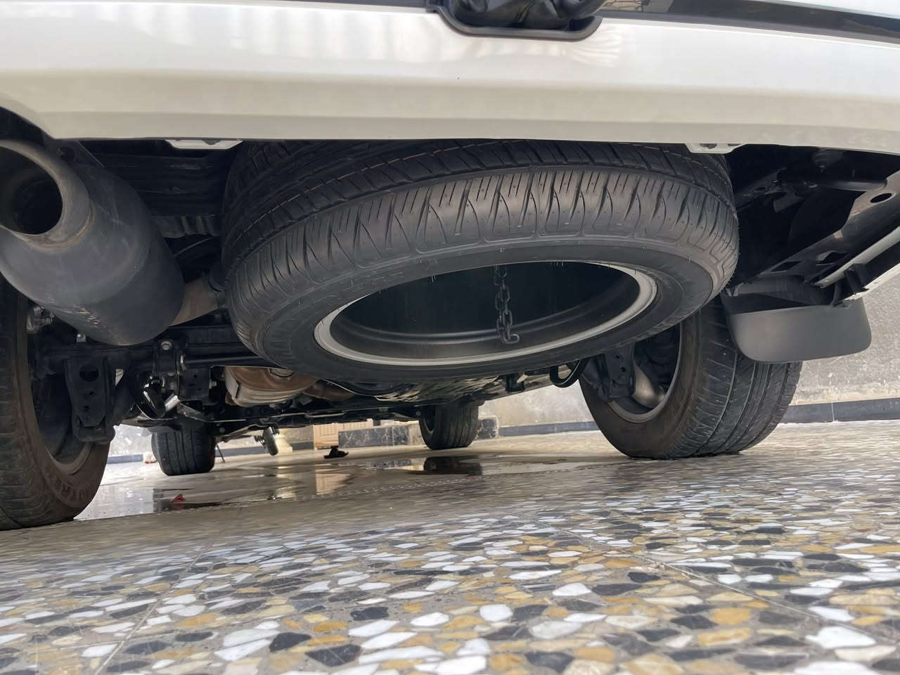 البيع لاندكروز ساز لاصلي فول مواصفات نضافه 100 /100      موديل 2021 مكينه 8 ستلندر ماشيه 40 الف حقيقيه 
شرط الفحص  رقم اربيل بسمي 
***********  المكان ميسان العماره
