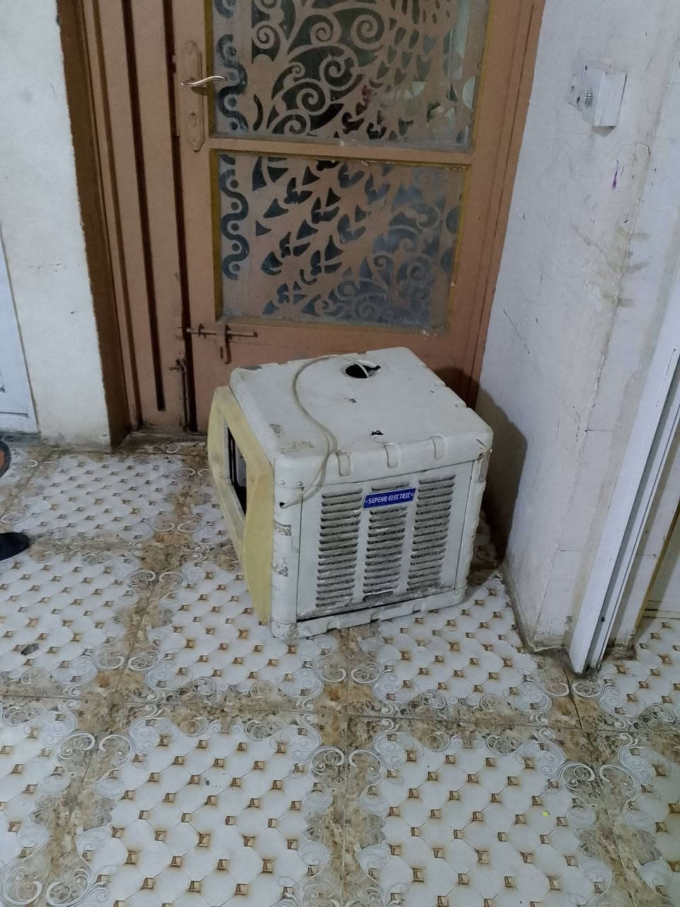 مبرده صغيره جدآ عاطله ابيعه على وضعه الشراي هو يقيمه وياخذها بعقوبة


**إذا كنت صاحب هذا الإعلان وتريد حذفه لأي سبب، رجاءا أرسل رسالة إلى الدعم الفني**