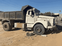 للبيع رقم بغداد مكينه وكير وكسل وشاصي مكفولات بدي جديد ونج جديد العنوان بغداد  ***********
