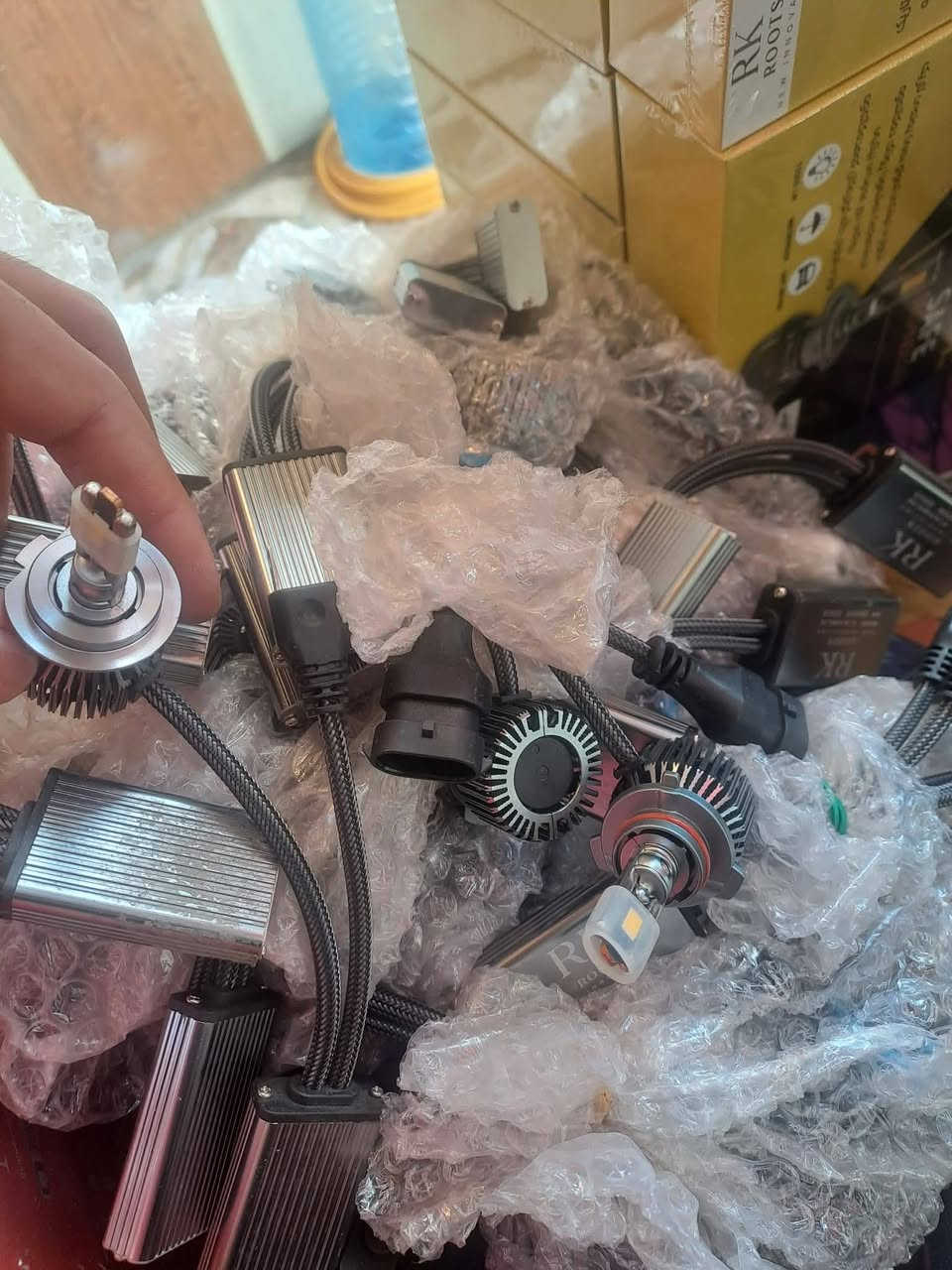 العنوان موصل حي الوحده سايدين نينوى الشرقيه قرب جامع الصابرين مقابل مدرسة دار الضياء الاهلية
#عالم_الصوتيات RMS 1995
توصيل ٦ لكل المحافظات
و الموصل توصيل ٣ لكل المناطق
بإدارة م . هيثم النعيمي 
اوقات العمل 
من ١١ صباحآ
الى ٩ ليلآ


**إذا كنت صاحب هذا الإعلان وتريد حذفه لأي سبب، رجاءا أرسل رسالة إلى الدعم الفني**