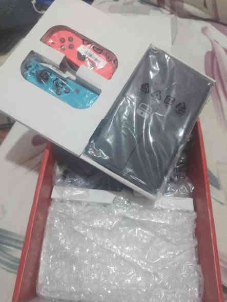 نينتندو سويتش وليد يشغل العاب بل 4 والعاب pc مهكر قطعه نظامين شرط اخو الجديد مستعمل قليل ذكره 256 سعره 360 وبي مجال قليل *********** وتساب او خاص موصل
