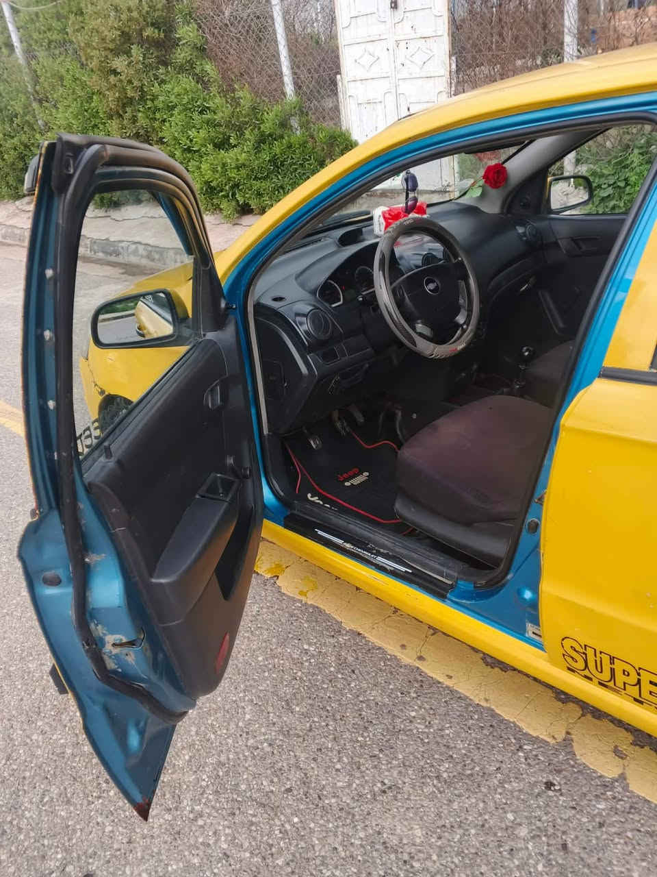 افيو كوري 2009
رقم نينوى مسطرة 

بدون دواخل 

هيئة وغرامات صفر 

محرك وكير شرط 

كاربون بانزين موجود 

شاشة وكامرة شغالات 

شرط الوكالة والتحويل 

السعر 54وبيها مجال. 

عنوان موصل جانب الايمن 
شاري يتفضل خاص


**إذا كنت صاحب هذا الإعلان وتريد حذفه لأي سبب، رجاءا أرسل رسالة إلى الدعم الفني**