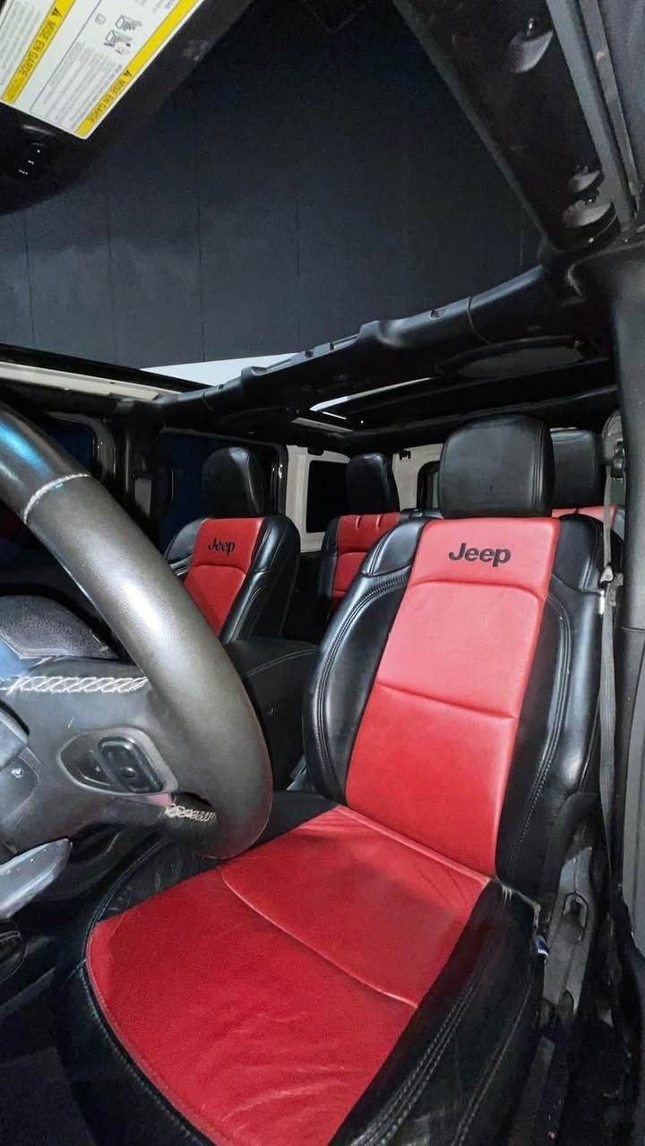 jeep wrangler 2023
نموونە لە جوانی
سەیارەکە لیژنەیە بە شەرتی ئەوەی هەموو کوردستان بگەرێ هیچ موشکیلەی نیە هەتا قەراری بۆ دەر ئەچێت
سەحارە
٤ بستۆنی تۆربۆ
بەس بۆنیتی  بۆیاخە
ئێرباگ بەس سوکان تەقیوە بیلادی تێ کراوەتەوە
سەقف و پۆستالی لە رەنگی خۆیەتی
قەپات مواسەفات
سەقف پانۆراما
                                                                        شەغال
شاشە گەورە 
٢ زۆنی تەبرید
کوشن هیتەر
کوشن کارەبا 
سوکان هیتەر
سەماعە ئالپاین
ناو سور بیلادی
سەیارەکە کامل جوانکاریە
                         دەعامی و لایتی   ڕوبیکۆنی بیلادی لەسەرە 
ویل ٢٢ 
گێر و مەکینە و تەقەورەقە و دەبل ئەکسل هەمووی بە شەرت
٤٠ هەزار رۆشتوە
لە سلێمانیم
٢١٧گەلا و معامەلە
*********** السليمانية, العراق
