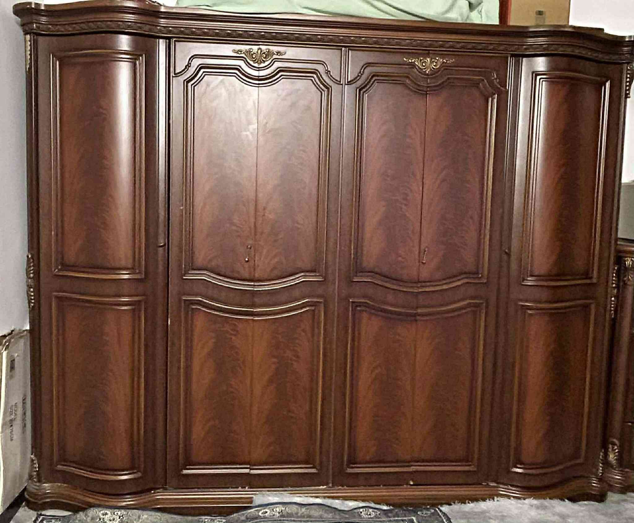 غرفه نوم ماليزي نضيفه تحتاج فقط صوميه سعر350 مكان بغداد شرطه الخامسه


**إذا كنت صاحب هذا الإعلان وتريد حذفه لأي سبب، رجاءا أرسل رسالة إلى الدعم الفني**