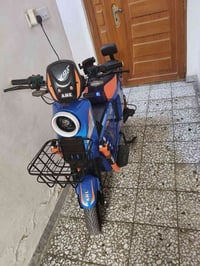 دراجه شحن نوع x900   المواصفات   بطاريات عدد 5 كبار 33 فولت  الملف : 2...
