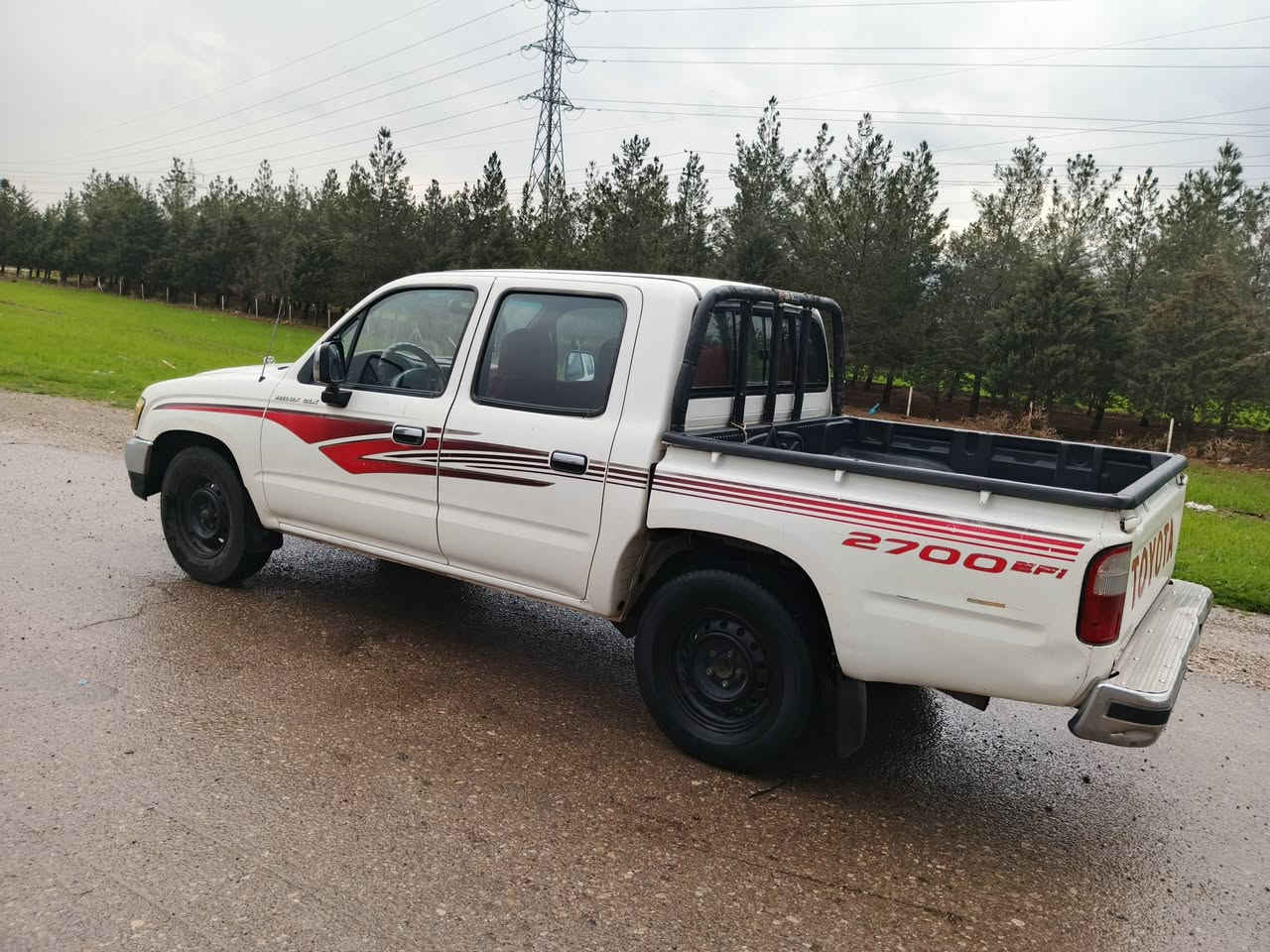 توێتا یابانی 2002تاقانە بێ بۆیاخ 240هەزار ڕۆیوە مەکینەو گێڕ بەشەر نرخی 125گەڵا لەپیرەمەگرونە سەیارەکە بەناوی خۆمەوەیە زۆر پاک ماوەتەوە ***********
