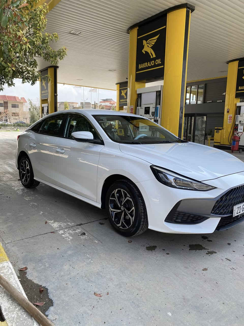 ئێمجی ٢٠٢٥ گێر عادی
کلینە بۆیاخی نیە رەنگی سبی 
سعرێرکی گونجاو تکایە نامە مەنێرە جواب نادرێیتەوە تەنها تەلەفون کە

***********
