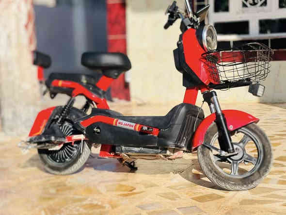 #للـبـيـع_دراجـة_شـحـن
#حـجـم_14_ضخم
#مـوديـل_2025 
#اربع_بطاريات_شرط_مايصرف_شحن
#سـرعـة_55

#كـامـل_بـدون_نـقـص
#الــســعــرر_260_وبي_مجال
#مكاني_بيجي_قرية_المزرعة
***********
