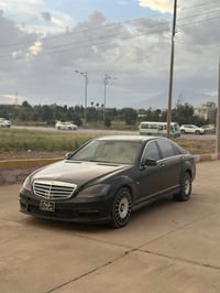 mercedes s65 amg v8 مارسیدز s65 مۆدێل (٢٠٠٨) سەیارەکە ساخەو دووبەیە کۆ...