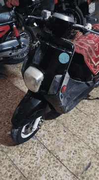 دراجه للبيع بسعر 700وبيه مجال للشراي رقم الهاتف 07804006649