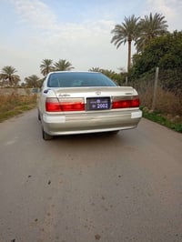 كراون ٢٠٠٢ • جديدة • صلاح الدين