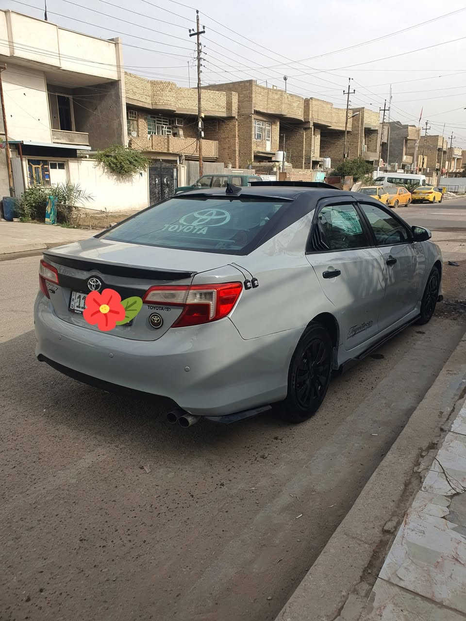 السلام عليكم  كامري سمنتي حلوه جاهزه موديل١٢ مكينه وكير مكفولات وتخم يابان شاده قبل سبوع لايت زنون تبريد ثلج بيهه جفيه صبغ عام بأسمي السعر ٩٥ العنوان بغداد/ ***********
