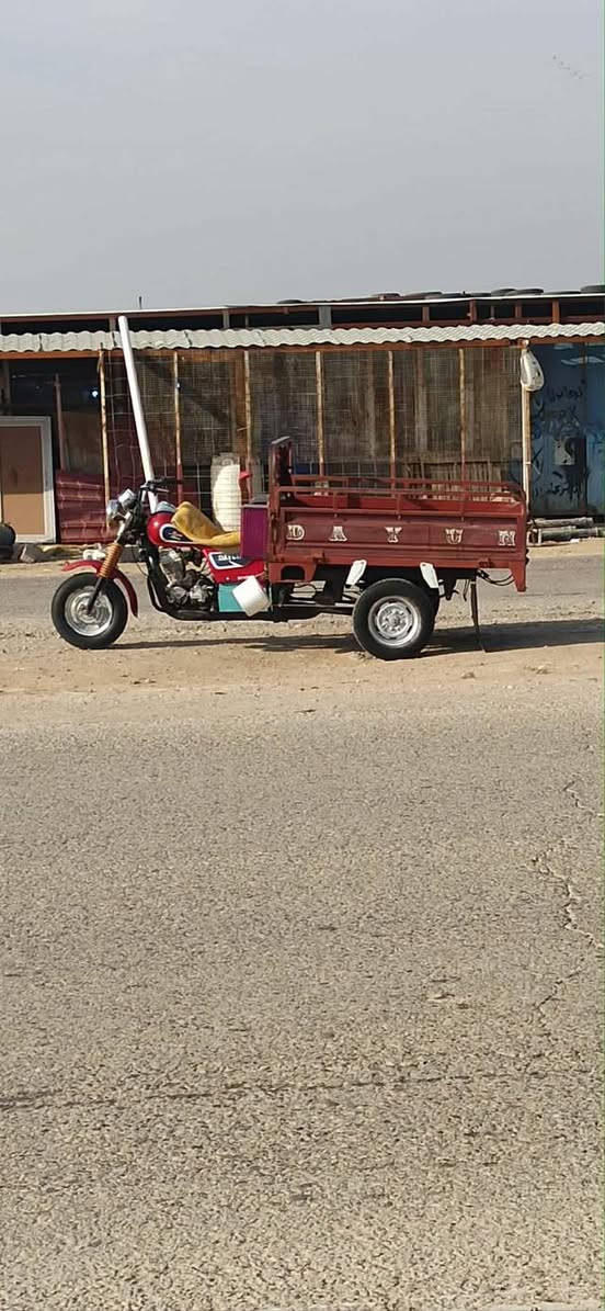 مديل 12رقم واسط ابيض عرضه بواحد 300وبيه مجال وعلي جاهزه برغي ما عوزه مكينه ناعمه خير من الله كهربائيت كله شغاله هذه صورهن
الاتصال ***********
مكلف بلنشر😊
