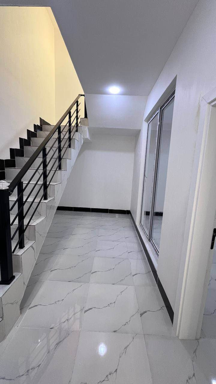 كود اعلان 8/75
بيتين زيرو للبيع في أربيل
حي فرمان بران قاطع 8000

المساحة: 125متر 
يتكوّن من:
 • 4 غرف نوم
استقبال 
مطبخ حار+بارد
تمليك طابو صرف
للتواصل 📞
***********
***********
***********
**************
في حال لم يتوافق العقار مع رغبتكم او لم يكن بقدر امكانيتكم زوروا موقعنا على تلكرام للتصفح على اكثر عدد من العقارات المتوفرة 
https://t.me/muhemenalkhalid أربيل, العراق
