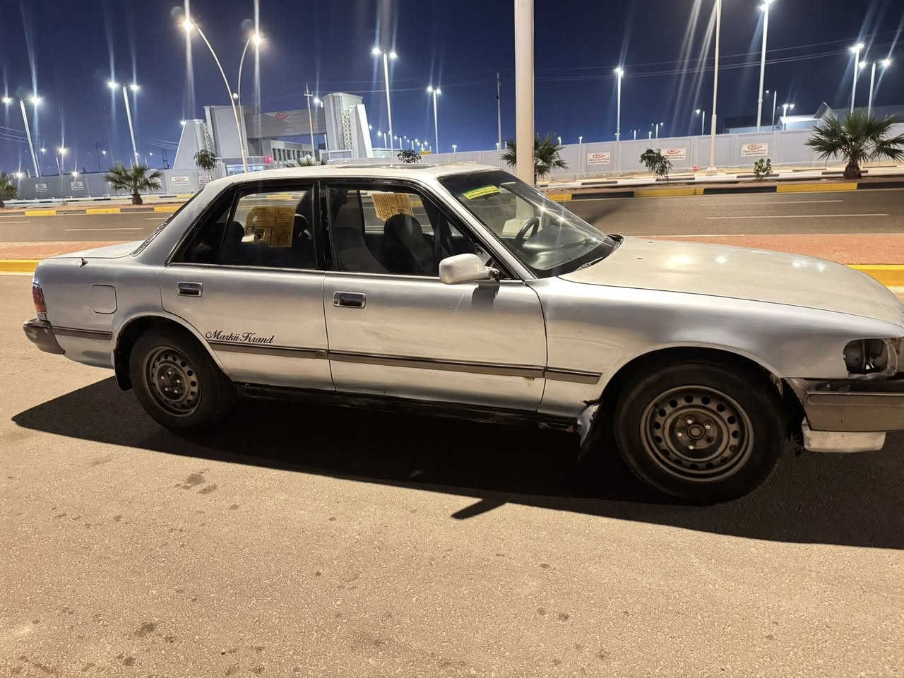 ‏سلام عليكم سيارة للبيع اكروسيده ‏يسره ابلاد نضيف سنويه لل26رقم بصره الماني راعيه موجود مكينه لا تنقيص ولا تبخير  كفاله من الكص والنقل سعره 45اوبيه مجال مكانه البصره رقم الهاتف ***********
