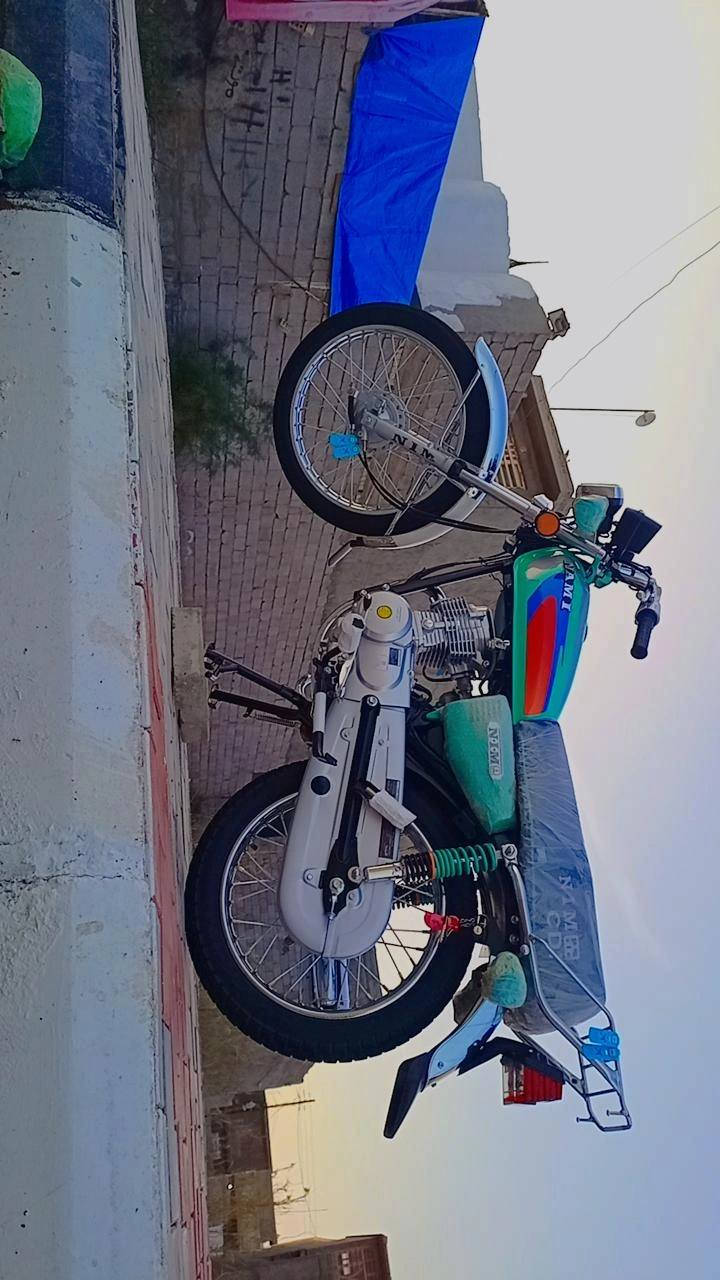 4كير نامه متياز  النضافه شوفت عينك
السعر 700وبيهة مجال الشراي يتصل ***********
