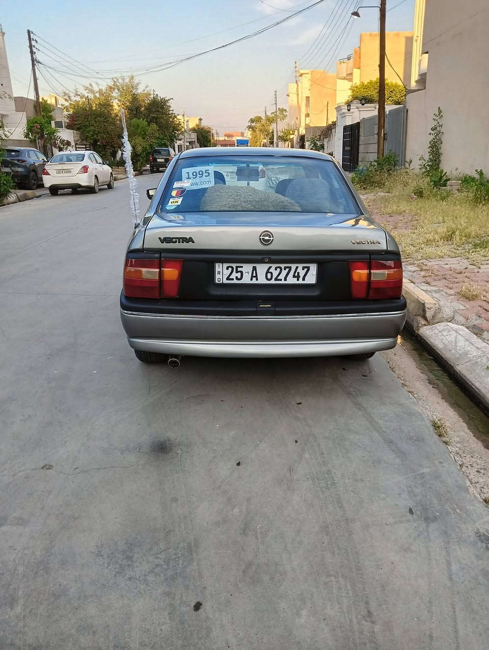 سلام عليكم/فكتره للبيع موديل 95حجم 20مشروع وطني أصل تبريد بس ما يشتغل تبريد تريدوكاله تريد تحويل شرط محرك كير اوتماتيك أربع جان كهرباء أي بي اس باور قفل مركزي صدر تايرات باتري كله شرط بدون حادث موضح كلشي بل فيديو مقدم علي بطاقه بانزين بس باقي استلمه سعر 43 ومجال قليل هلال مامعمر قاعده دبل مامعمر بدنه بلادي عنوان كركوك 
***********////***********
