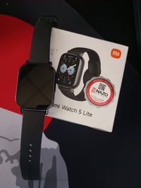 Xiaomi Redmi Watch 5 Lite حالة اخت الجديده اخذتها قبل اسبوع  لابسها مر...
