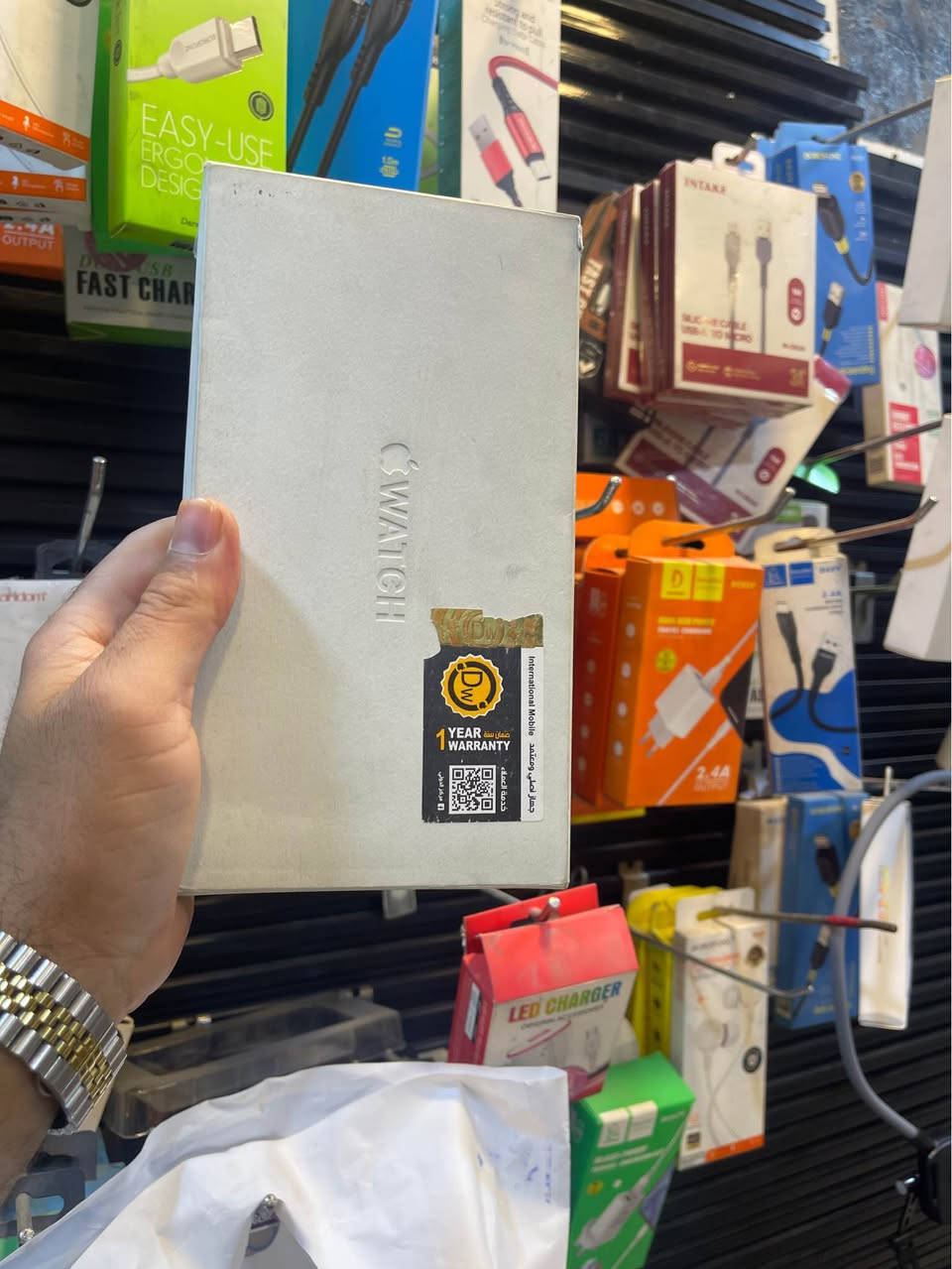 ساعه أبل ⌚️ وكالة 
               اللترا   1️⃣ تيتانيوم طبيعي
حجم  4️⃣9️⃣  ⛩️
                     بطاريه 1️⃣0️⃣0️⃣🔋بس يمي تلكه هيج
نظافه  1️⃣0️⃣0️⃣💯💯 
مركز سيمو المايسترو دورة شارع الصحه
👉👉***********
اتصال 📞واتس اب /للحجز
ضيف  الصفحه👉👉 ليصلك كل جديد يخص منتجات ابل بغداد, العراق
