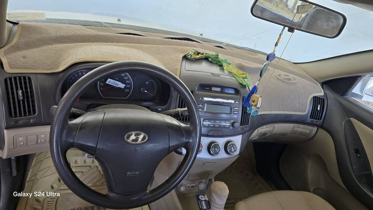 السلام عليكم النتر موديل 2009 فتحه قماره رقم بغداد 
صبغ حزام وبنيد  الرقم ***********
