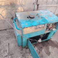 مولد • ٥ كيفي • بدون بطارية