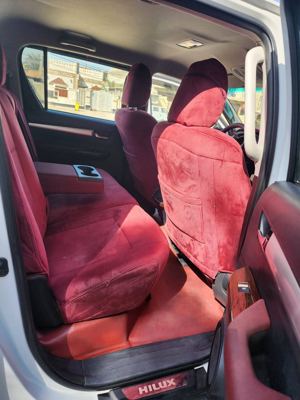 السلام عليكم رمضان كريم سيارة هايلوكس للبيع كويتي ابو اليدات الذهبية وكالة سيد نهرو موديل 25 سيارة نظيفة جدا ماشية 10 الف دوشمة اصلية  سيارة كفالة عامة من شخط من رصعة سيارة زيرو رقم اربيل تريد وكالة تريد تحويل السعر 395وبيهة مجال للشراي مكاني بابل الشوملي
***********
