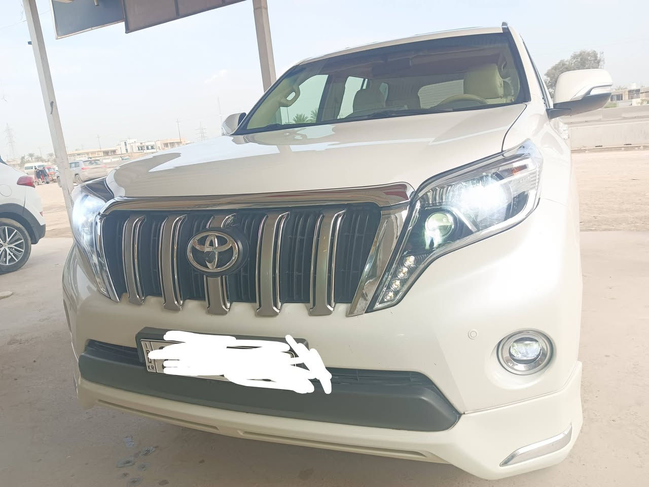 برادو 2017 كويتي للبيع او مراوس ب يوكن حديث 
فول مواصفات 

رقم اربيل الجديد هزة أو سنوية جدد 

دبل تانكي 

كامري امامي أو خلفي أو حساسات

 

محرك 6 سلندر 

كفالة عامة من الصبغ و البارد و الفتح و الرصعات 

سيارة جديدة

 

مكاني بغداد 

السعر 37.000$

لا تقارنه بغيرة بيهم بارد و مرصعات 

*********** اتصال فقط 

*********** واتساب فقط
