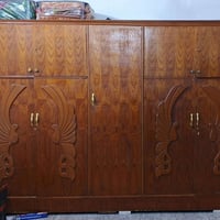 عندي غراض بيت مستخدمات متكونات من 2 كناتير واحد ابو 5 طلاقات والثاني ا...