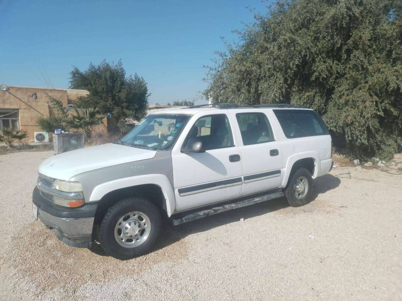 السلام عليكم جي ام سي 2003 كير مكينه جدا  حداديتها تخم تاير جديد سياره جديده جاهزه
سياره دوات بدون ارقام سعرها 35 وبيها مجال *********** عنوان نجف ابو صخير
