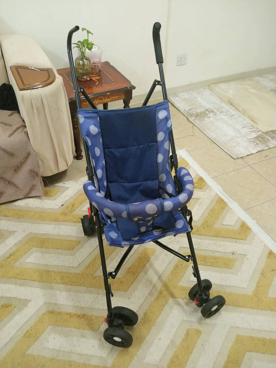 للبيع


**إذا كنت صاحب هذا الإعلان وتريد حذفه لأي سبب، رجاءا أرسل رسالة إلى الدعم الفني**