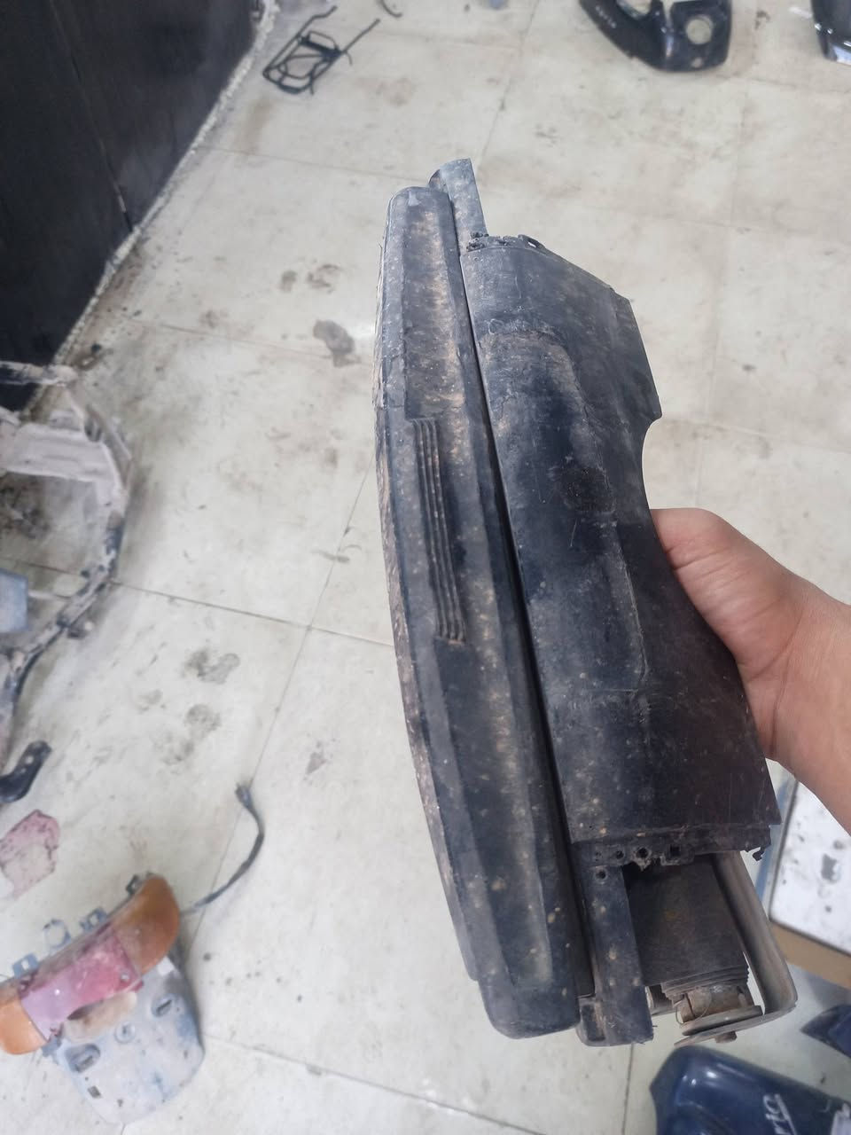 غراض دراجه منغولي كلشي موجود شتريد ادخل خاص كلمن وسعره


**إذا كنت صاحب هذا الإعلان وتريد حذفه لأي سبب، رجاءا أرسل رسالة إلى الدعم الفني**