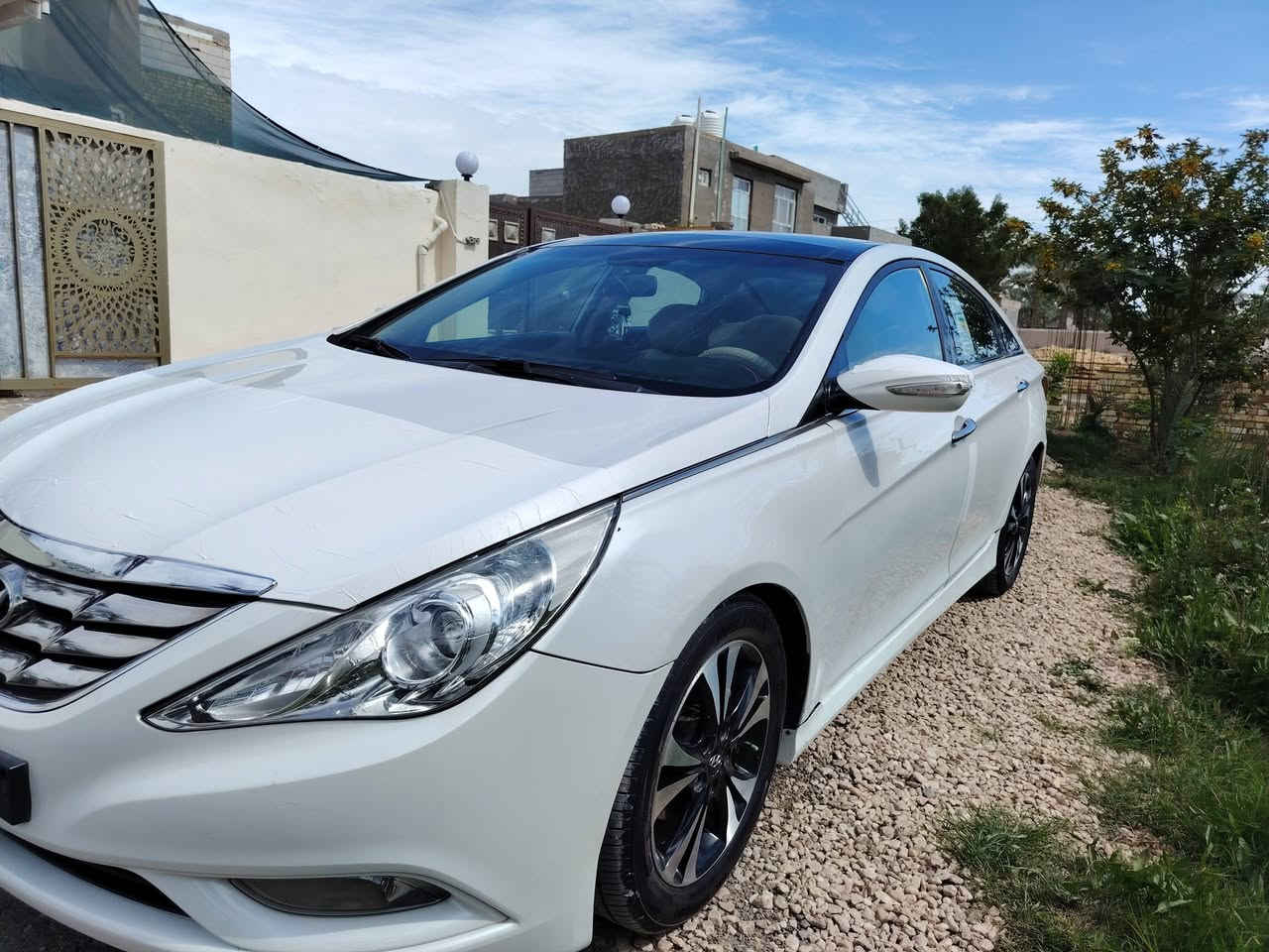 البيع سوناتا موديل ١١ رقم بغداد خليجي فول موصفات بيهه باب خلفي مبدل اصلي ودور صبغ ٢٤٠٠ سعر ١٠٧ مكاني بابل ***********
