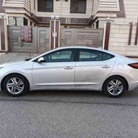 ٢٠١٩ • محرك ٢٠٠٠ • رقم مميز