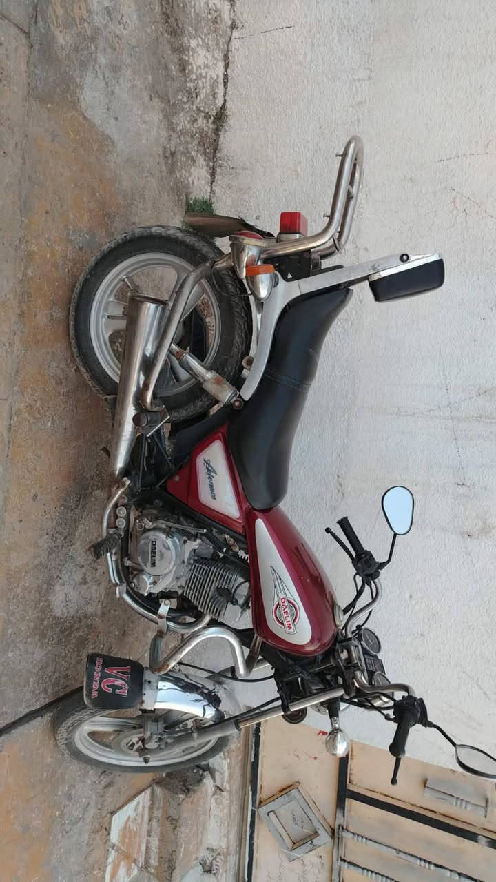 علا بركة الله موطور ابتر للبيع كل بلدي مكفول من الجاملوغ للجملوغ المكينه ابره ممخلليله الموطور مكفول كفاله عامه السعر ٨٥٠
***********
