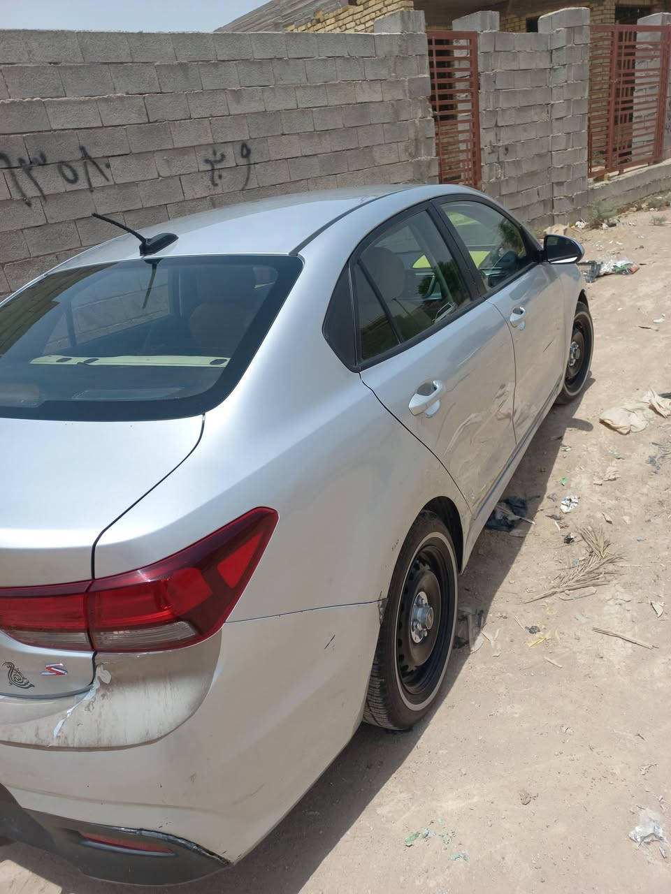 ريو ١٨ وارد امريكي رقم واسط بسمي 
مكينه ١٦٠٠
كير 6نمر At 
السعر 95


**إذا كنت صاحب هذا الإعلان وتريد حذفه لأي سبب، رجاءا أرسل رسالة إلى الدعم الفني**