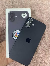 النوع : ايفون١٦ بلاص  الذاكره: ١٢٨ البطاريه: ٩٥  كُلشي ممبدل بي شرق أو...