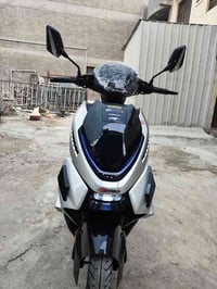 🙋 دراجــــــه شحن فراشه زيرو غير مستخدمه موديل 26 اصدار حديث 6 بطارية ...