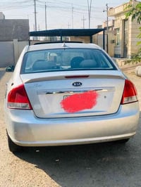 سيراتو. 2009. محرك 1600. تبريد. كير محرك كفاله بيها جاملغ وبنيد اليمين...